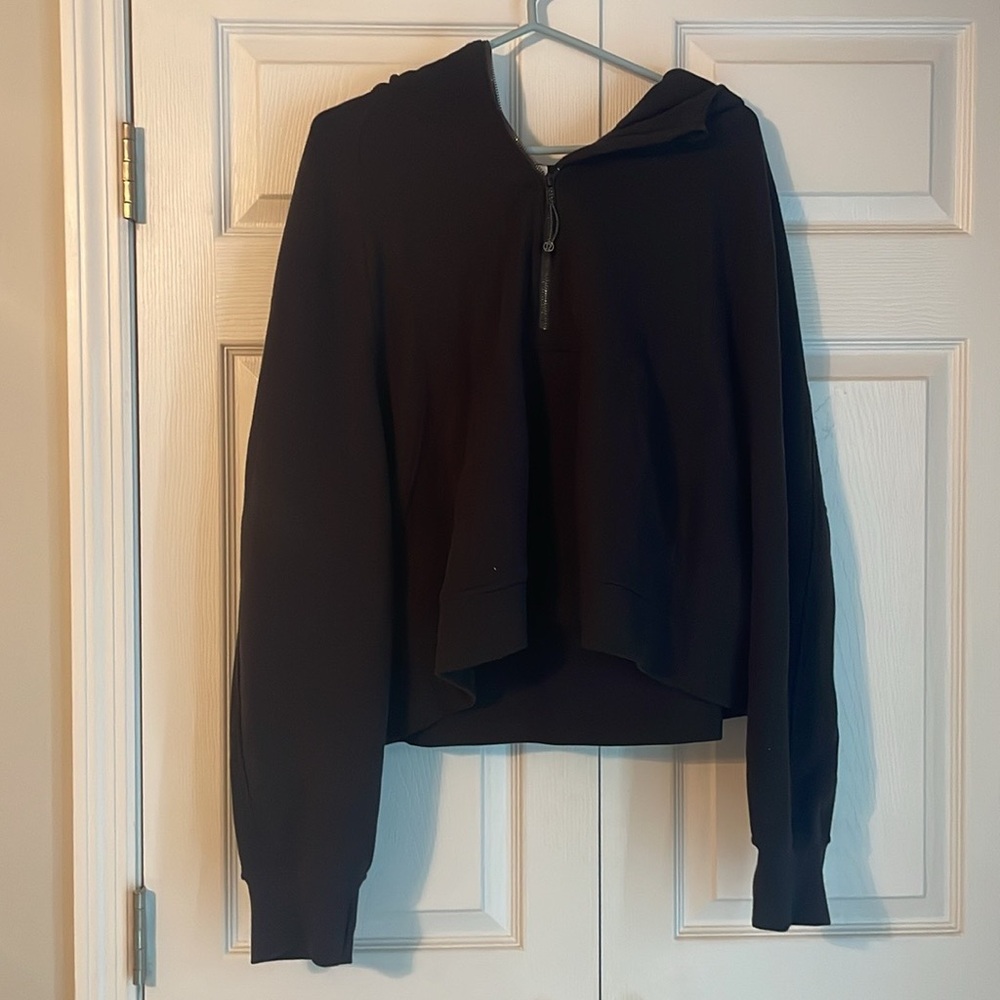 Lululemon Scuba